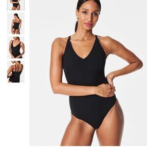 NWT Spanx Suit Yourself Bodysuit Ribbed V Neck Snap Botton Black XL